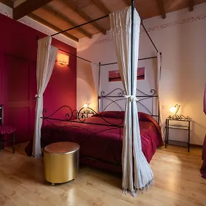 https://giannetti-bed-breakfast.it-tuscanyhotel.com